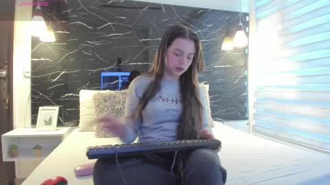 Zoe online show from January 2026 11:59:01 AM