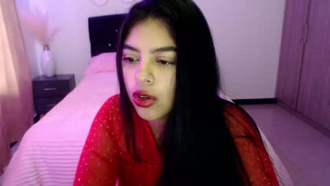 zoe online show from October 2025 02:02:01 PM