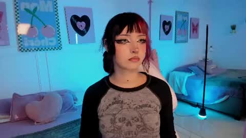 Snapshot of zoe_lynch_ chatting on June 2026 12:16:01 PM Zoe Lynch online show from June 2026 12:16:01 PM