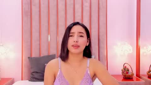 Snapshot of zoe_monrow chatting on June 2026 12:14:01 PM Zoe Monrow online show from June 2026 12:14:01 PM