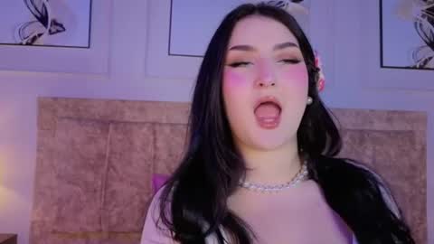 zoe_moon__ online show from July 2026 02:08:02 PM