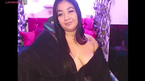 Snapshot of zoe_naughty22 chatting on February 2026 05:41:02 AM zoe_naughty22 online show from February 2026 05:41:02 AM