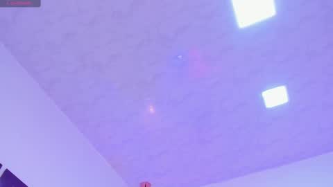 Zoe online show from September 2025 12:25:02 AM