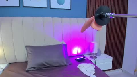 zoe_scarlet online show from April 2026 07:07:02 PM