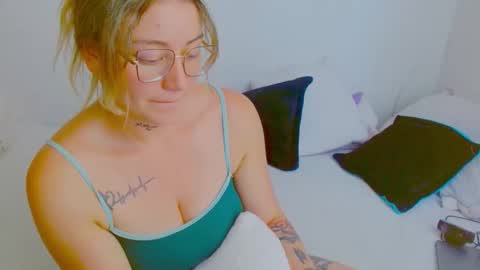 ZOE online show from February 2026 06:47:02 PM