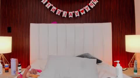 Camila Aristizabal online show from February 2025 11:21:02 PM