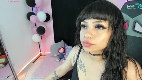 zoe_sullivan_ online show from December 2024 09:33:02 AM