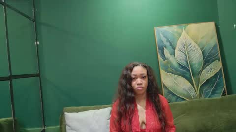 zoe_taylor2001 online show from January 2026 01:59:01 PM