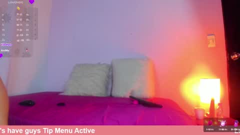 Zoe online show from September 2025 01:15:02 PM