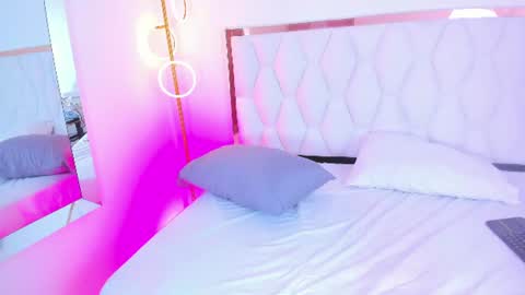 Zoe online show from July 2026 12:41:02 PM