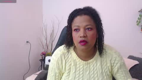 Snapshot of zoebridge_ chatting on September 2025 11:56:02 AM Zoe online show from September 2025 11:56:02 AM