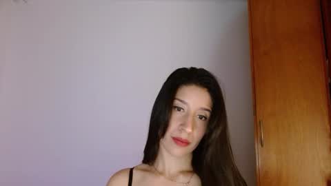 zoe online show from September 2025 12:22:02 AM