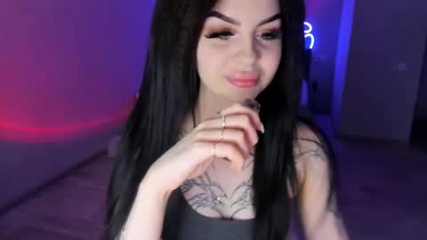 zoedrift online show from October 2025 01:20:02 PM