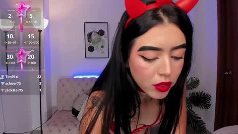 Snapshot of zoee_jackson chatting on December 2024 09:54:02 PM zoee jackson online show from December 2024 09:54:02 PM