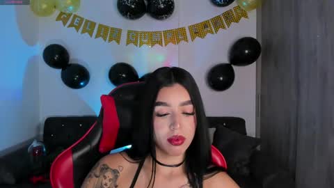  zoee jackson online show from April 2026 05:52:01 AM