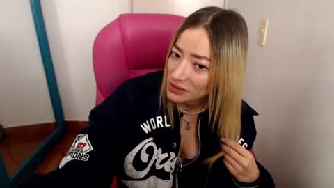 zoe online show from July 2026 02:15:02 AM