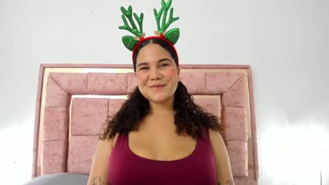 zoee online show from December 2024 03:08:02 AM