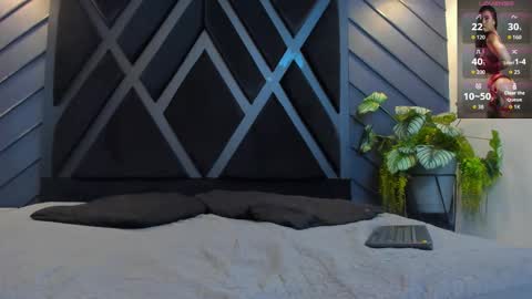 Snapshot of zoee_martins_ chatting on October 2025 05:31:01 PM Zoe 3 online show from October 2025 05:31:01 PM