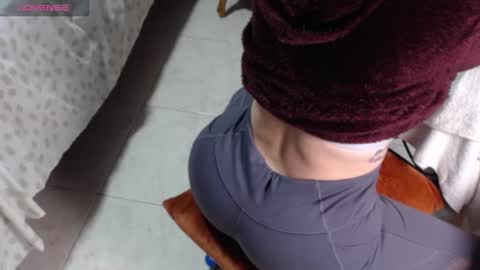 zoeecruz online show from September 2025 11:07:01 PM