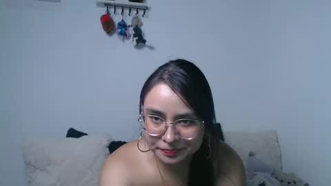 Snapshot of zoeeeth__ chatting on May 2026 03:23:02 AM Zoe online show from May 2026 03:23:02 AM