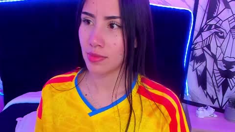 Laura  online show from June 2026 09:14:01 AM
