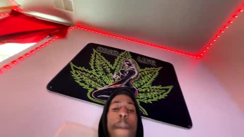 LovelyLatin25 online show from January 2025 09:11:02 PM