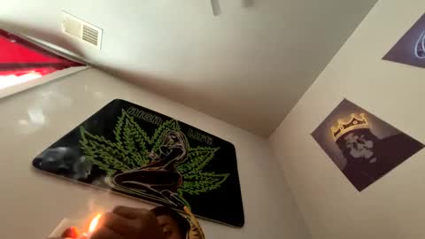 LovelyLatin25 online show from January 2025 05:28:01 PM