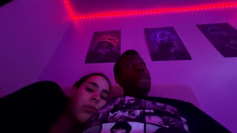 LovelyLatin25 online show from January 2025 11:54:01 PM