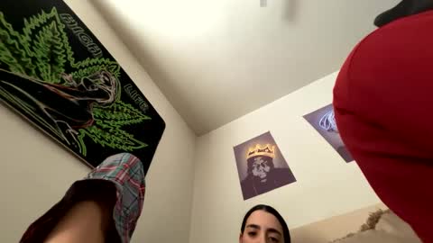 LovelyLatin25 online show from February 2025 08:57:01 PM