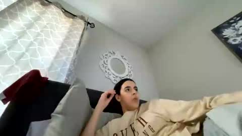 LovelyLatin25 online show from March 2025 09:43:02 PM
