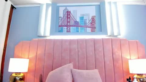 Snapshot of zoey_cute_ chatting on February 2025 03:08:01 AM Valeria online show from February 2025 03:08:01 AM