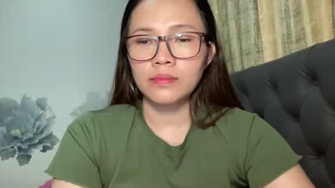 zoey_foryou online show from April 2026 01:41:02 PM