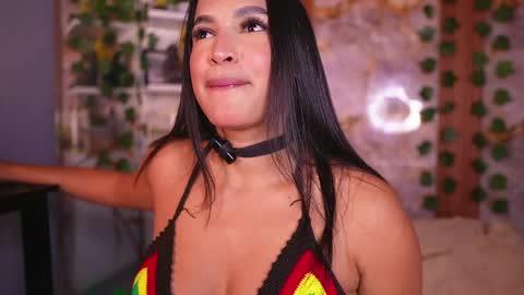 zoey fox  online show from April 2026 02:05:01 AM