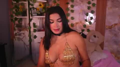 zoey fox  online show from June 2026 05:04:02 PM