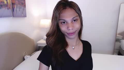 zoey online show from October 2025 04:57:01 AM