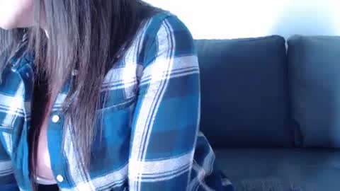 Snapshot of zoibee chatting on January 2025 11:48:02 AM zoibee online show from January 2025 11:48:02 AM