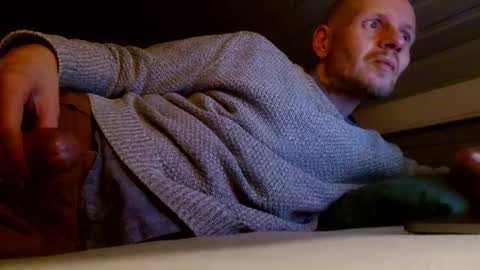 zolexthomas online show from December 2024 08:40:01 PM