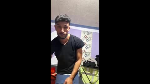 Sexy boy29 online show from January 2026 05:49:02 PM