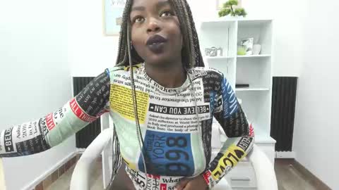 Snapshot of zooee_p chatting on January 2025 11:43:02 AM Zooe online show from January 2025 11:43:02 AM