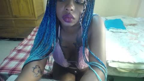 Snapshot of zooee_p chatting on February 2025 04:48:02 PM Zooe online show from February 2025 04:48:02 PM