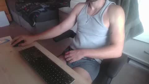 Snapshot of zoomingin11 chatting on October 2025 09:54:02 AM zoomingin11 online show from October 2025 09:54:02 AM
