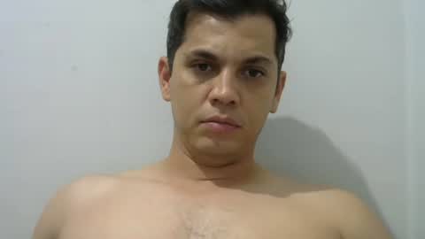 zoro_00 online show from December 2025 01:11:02 AM