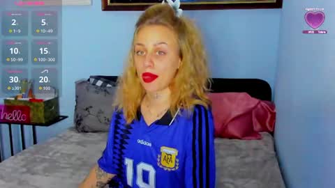 Snapshot of zorynvaal chatting on June 2026 08:43:02 PM Mia online show from June 2026 08:43:02 PM