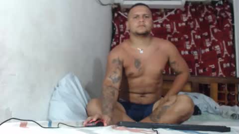 Snapshot of zues_gle25 chatting on April 2026 01:07:01 AM zues_gle25 online show from April 2026 01:07:01 AM