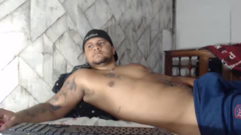 Snapshot of zues_gle25 chatting on April 2026 01:59:01 AM zues_gle25 online show from April 2026 01:59:01 AM