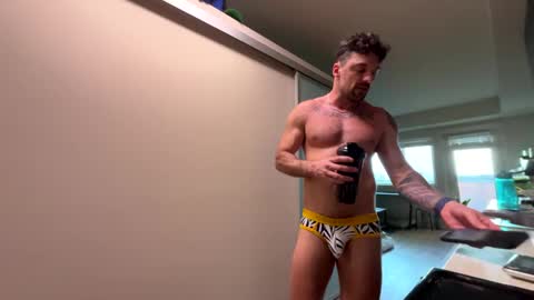 Zuko online show from January 2025 12:25:01 AM