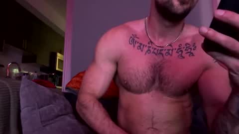 Zuko online show from February 2025 01:22:01 PM