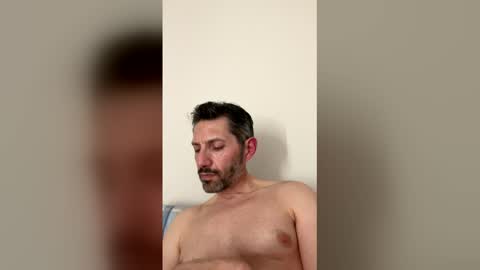 zulloking online show from April 2026 04:07:02 PM