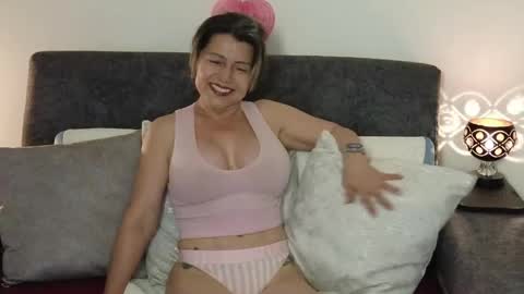 Snapshot of zuly_zahir_01 chatting on June 2026 10:44:02 PM zuly goode online show from June 2026 10:44:02 PM