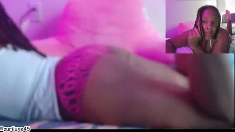 zuriluxe45 online show from September 2025 09:42:02 PM